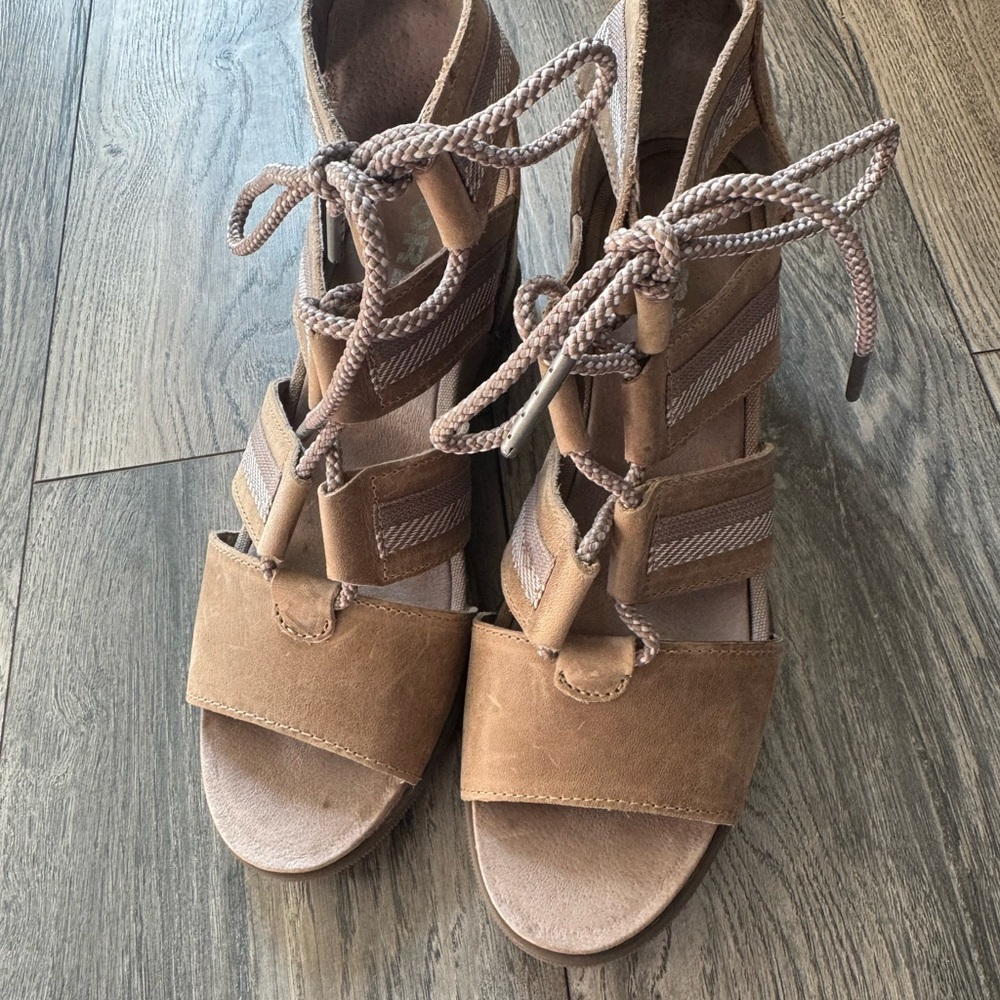 SOREL Tan Women's wedge Sandals